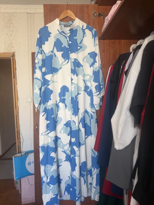 Продам платья в пол