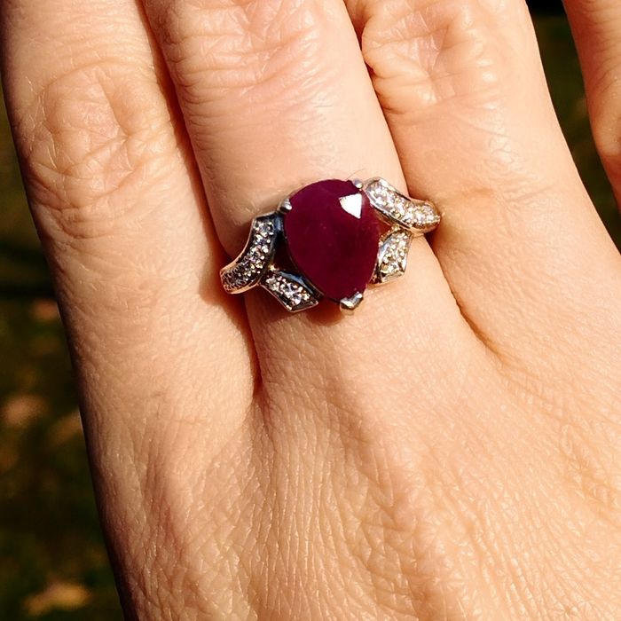 РУБИН+белые топазы