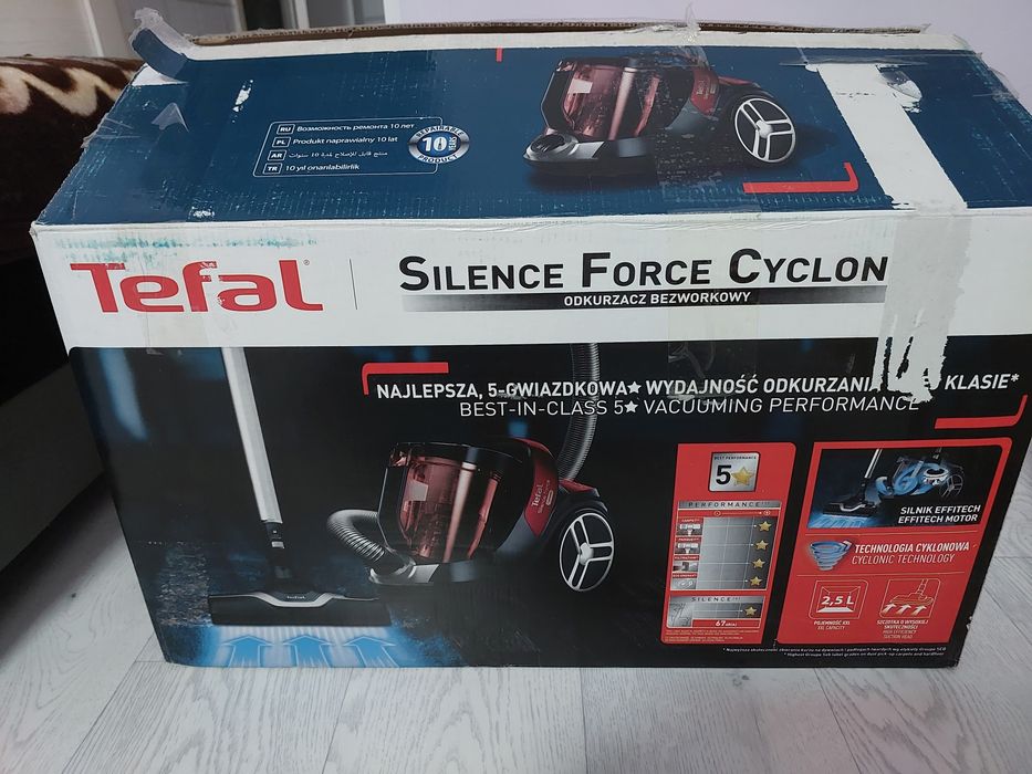 Продам пылесос новый