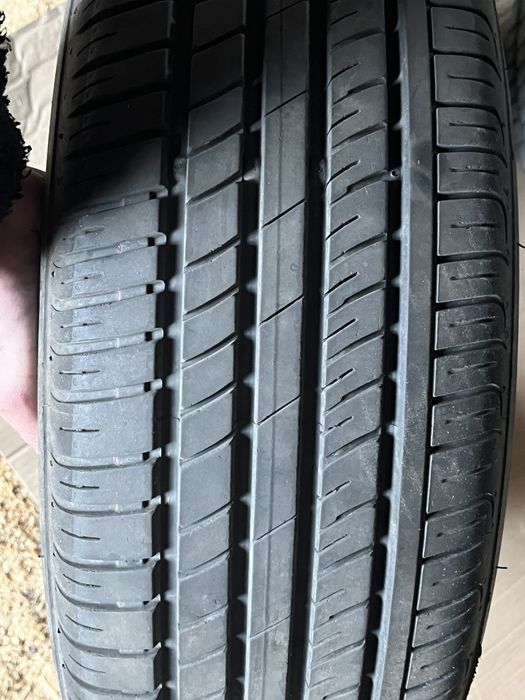 Продам резину.