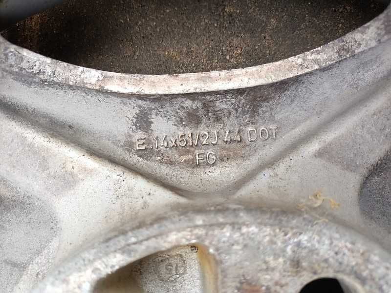 Продам оригинальные диски на Mitsubishi Galant