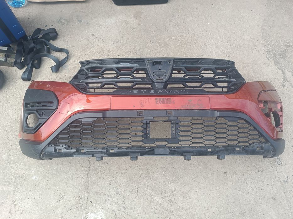 Far Dacia Logan2 Sandero Stepway Duster bara fata Renault Clio4 Clio3 lampa far Renault Megane3 Scenic3 Clio4 Scenic2 aripa Dacia Sandero Stepway3