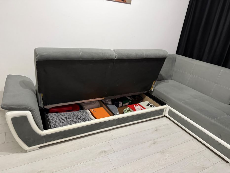 Vand coltar imitatie alcantara si piele alba