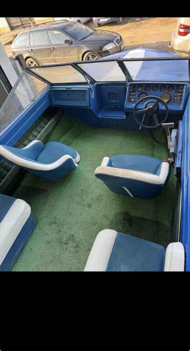 Ambarcațiune agrement GLASTRON 5,20 m – acte ANR – gata de transfer