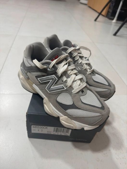 Adidasi New Balance 36
