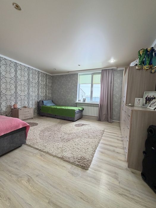 Продается дом с магазином.