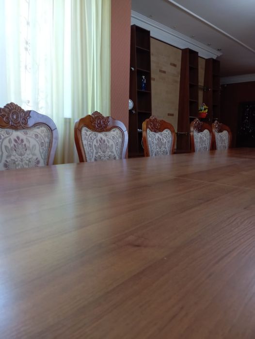 Стол и стулья комплект