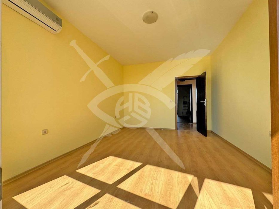 Двустаен - Свети влас