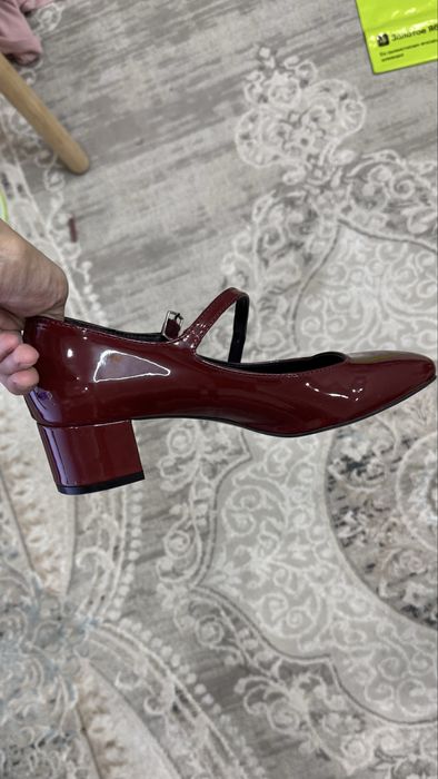 Продам туфли стильные