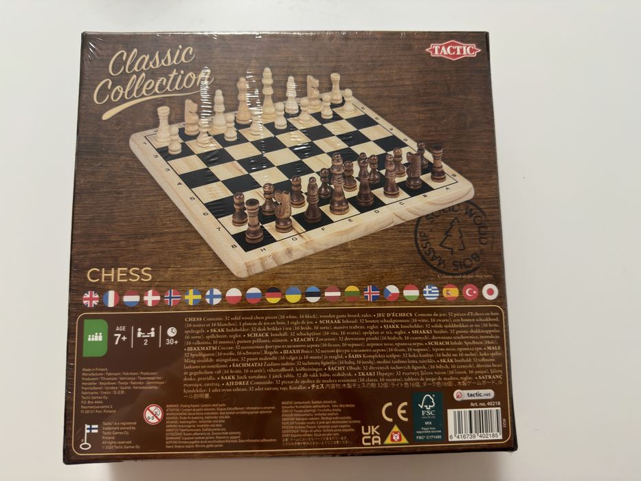 Classic Collection – Шах от масивно дърво - НОВ