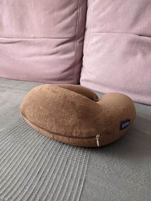 Подушка для самолёта