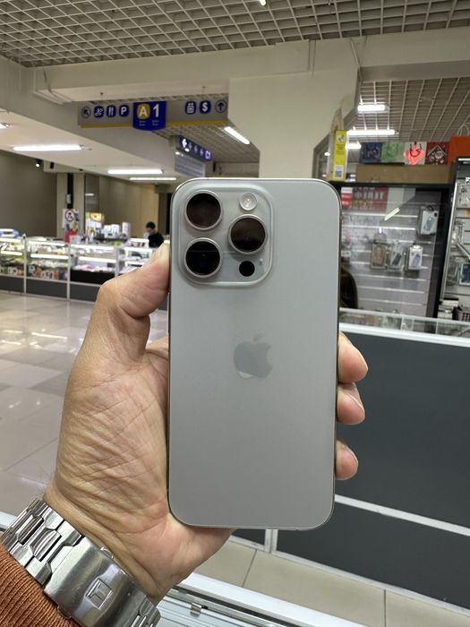 Айфон 15 про 256гб