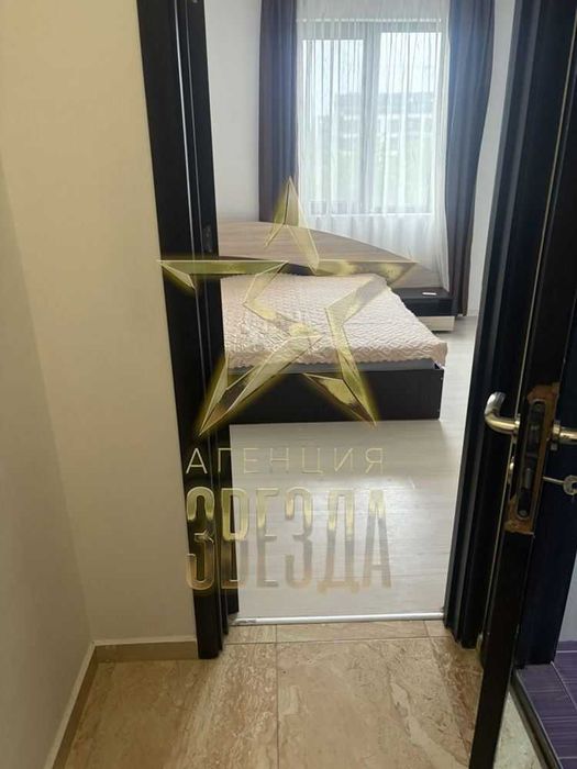 Двустаен апартамент под наем в Оазис 4 – кв. Южен
