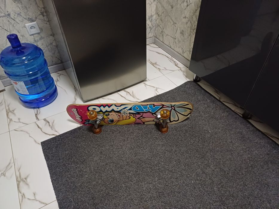Продаётся скейтборд