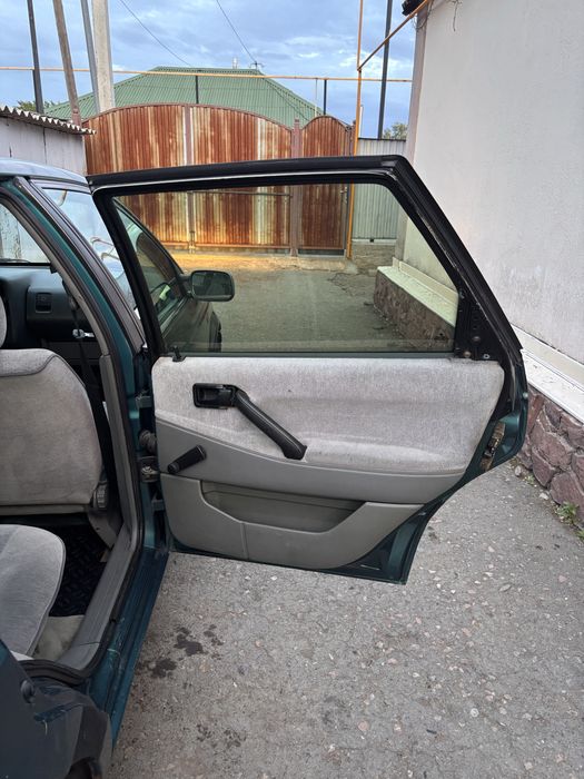 Volkswagen Passat B3