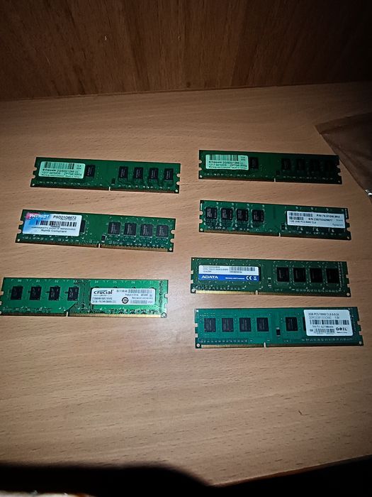 продам оперативную память на ддр3,