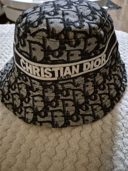 Dior шапка идиотка