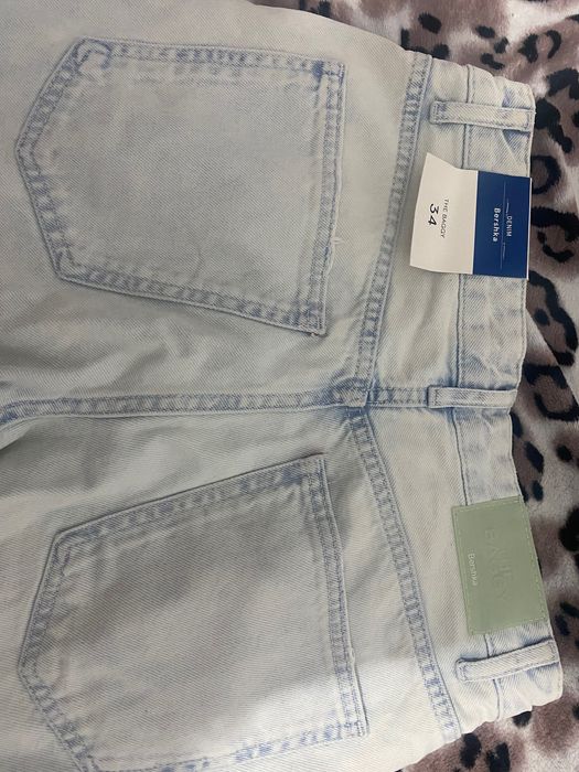 Blugi Bershka baggy noi cu eticheta, marimea 34