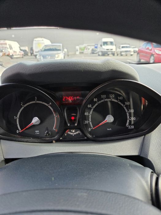 Ford Fiesta 1.6 TDCI Diesel consum redus