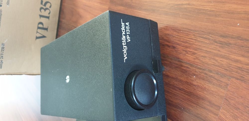 Projector Voigtlander VP135A