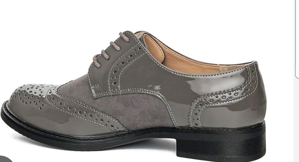 Продам новые туфли (броги)