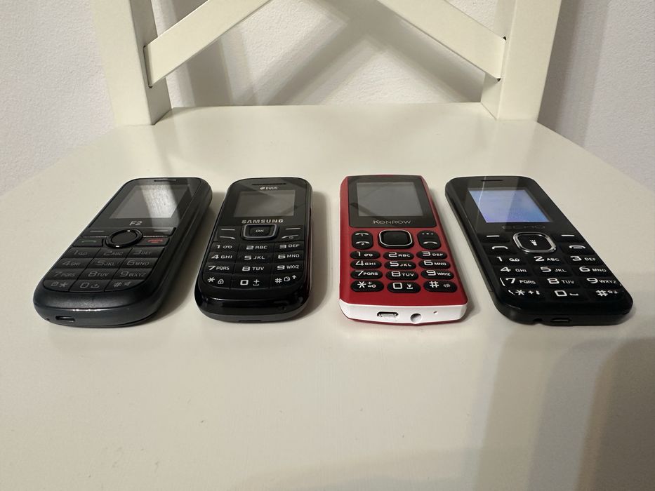 Telefoane cu butoane: F2, Samsung, Konrow, Echo First