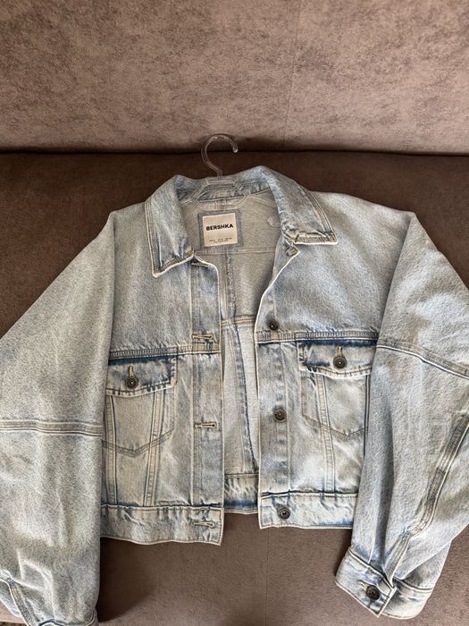 Bershka дънково късо яке