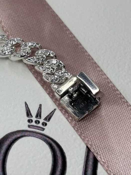 Гривна Пандора|Pandora