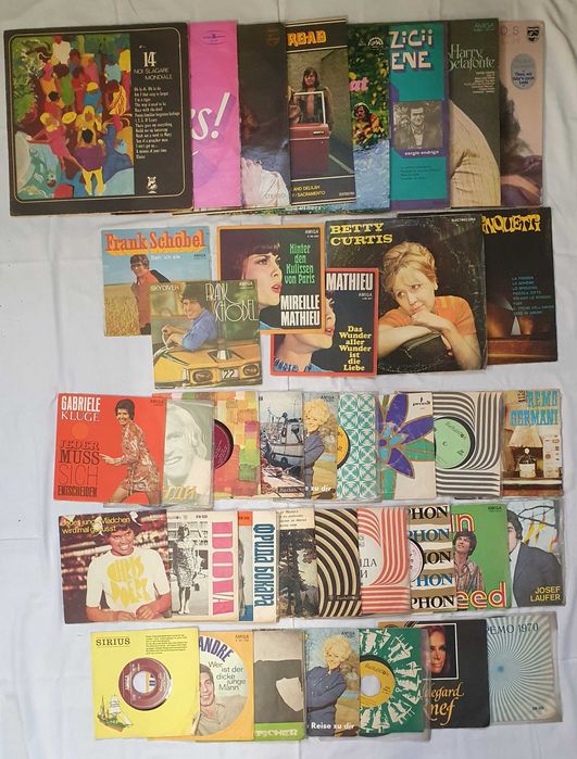 Колекционерски комплект Akords СССР + 80 бр. плочи