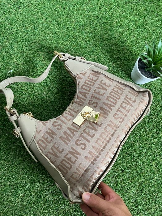 Дамска чанта : STEVE MADDEN