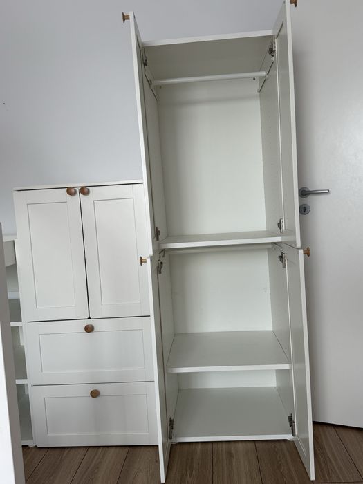 Ansamblu dulapuri + masa de infasat Ikea