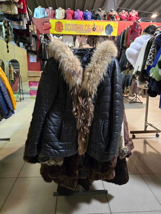 Jacub & Son – Дамски кожени якета, палта, кожуси, сака и елеци | София