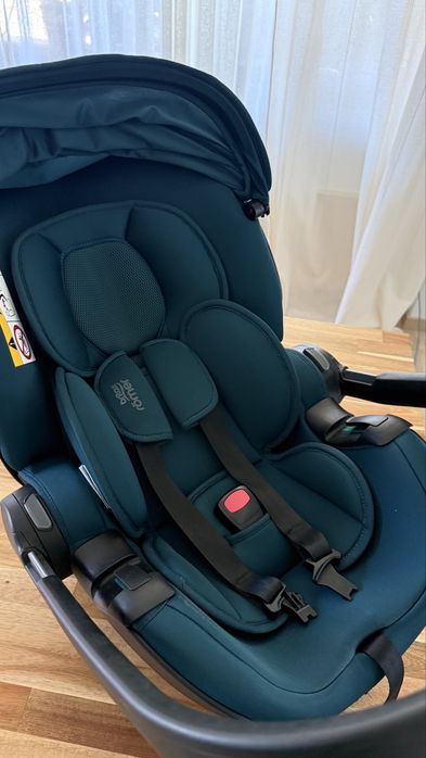 Britax Römer BABY-SAFE 5Z2 + FLEX BASE 5Z – stare impecabilă