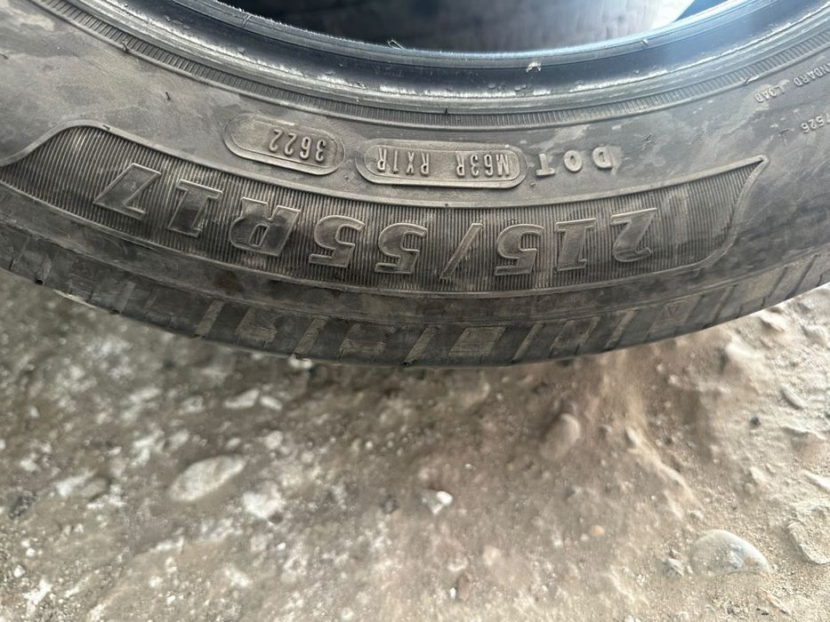 Продам шину 215/55 R17