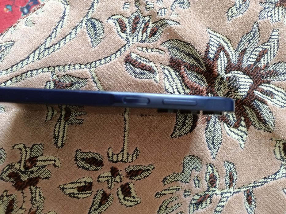 Продам Самсунг а15 128/6 гб