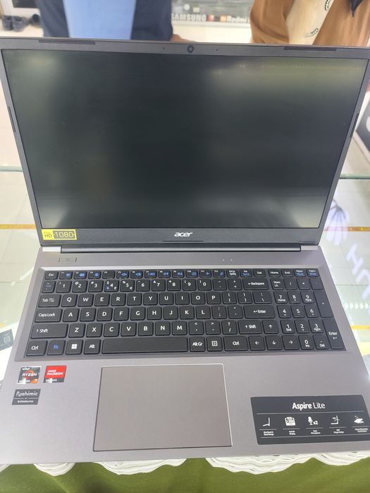 Acer aspire R7-5000