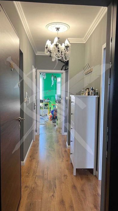 Продава се Тристаен апартамент в София, Хладилника - 96 кв.м за 1719 €/кв.м - Снимка #1