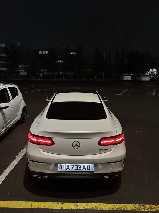 Mercedes benz w213 coupe sotiladi