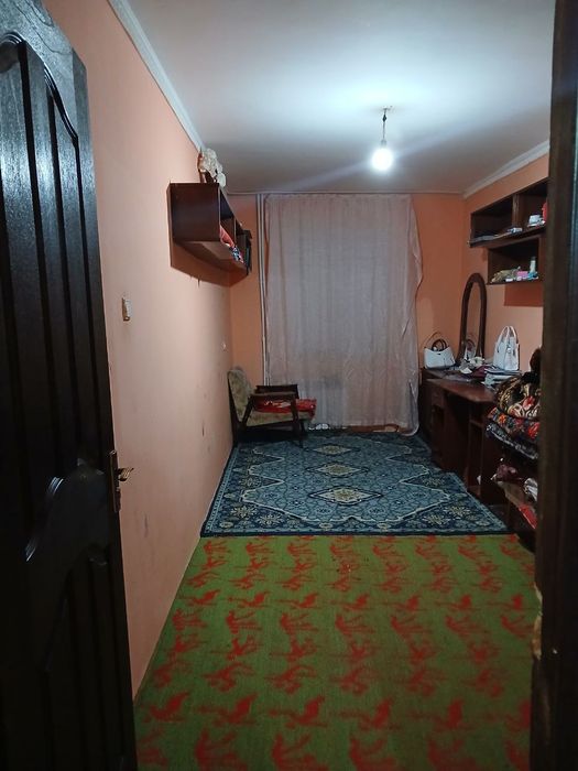 Срочно продам квартиру в Чирчеке