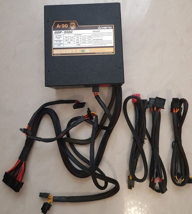 Sursa 450w Corsair, 500w Raidmax, 550w Chieftec