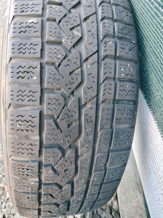 Cauciucuri M+S 215 60 17 KUMHO