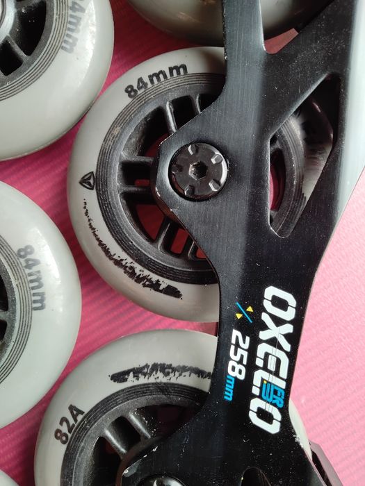 Setup complet role agresive in role freeskate 84mm