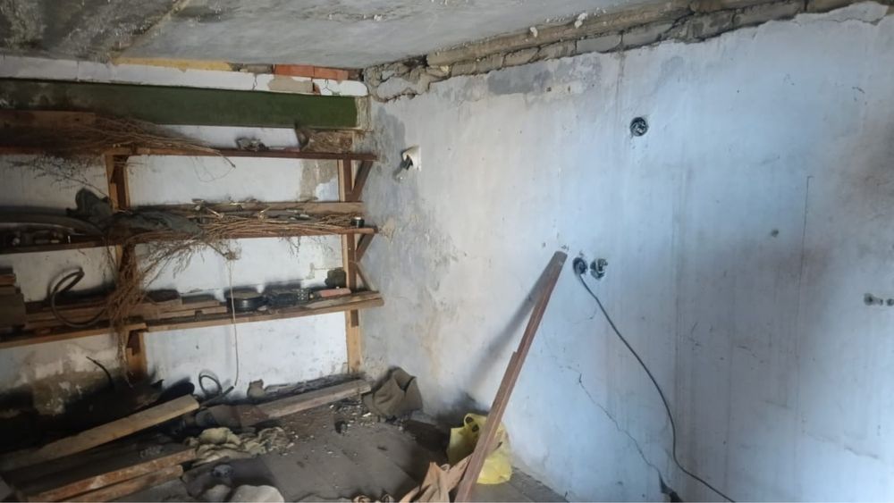 Продам гараж 18 м ДК Строитель