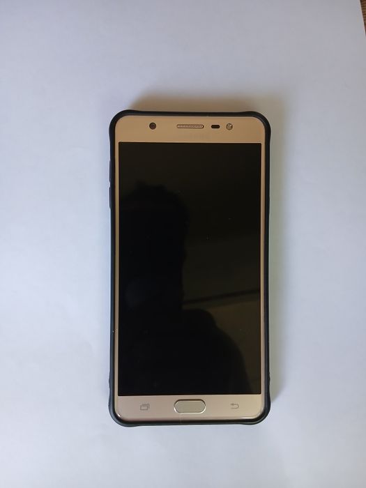 Samsung  Galaxy J7 Max