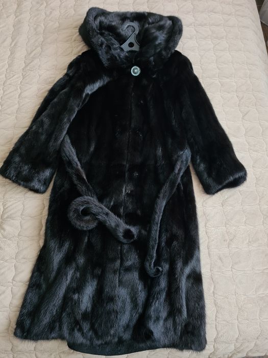 Продам: ШУБА норковая