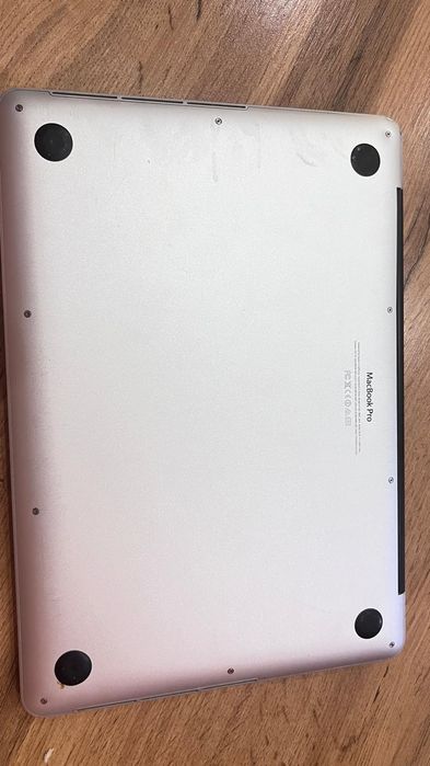 Ноутбук MacBook Pro