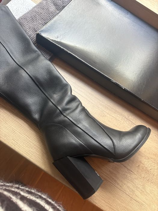 Обувка на ток до коляно /елегантни  /