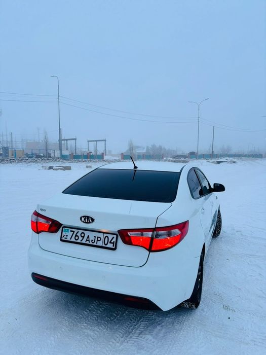 Киа Рио 3 2013 года