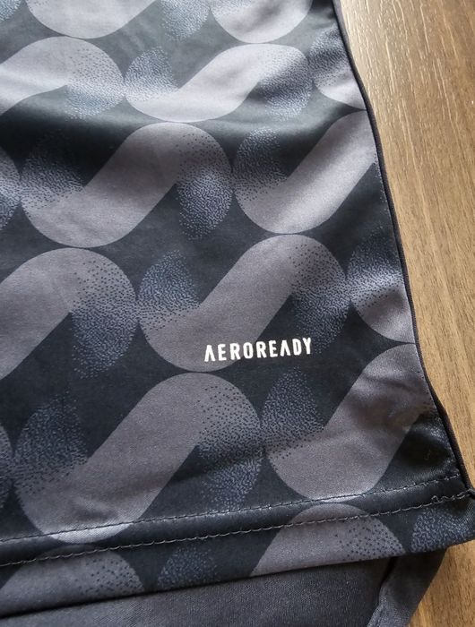 Тениска Реал Мадрид сезон 2023/2024