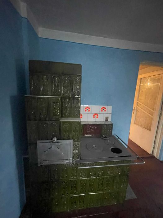 Vând sobe de teracota cu tot cu șamotă sobele sunt demontate